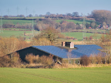 Photovoltaik ohne Frderung: Strategien fr den Weiterbetrieb alter Anlage