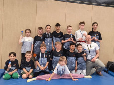 Sporting Taekwondo triumphiert in der Mannschaftswertung trotz kleiner Teamgr��e