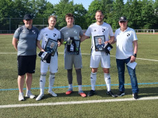Emotionen beim SV Windhagen: drei Spieler wurden verabschiedet und Stada-Cup findet im Juni statt