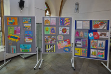 Pop-Art trifft Montabaur - Sch�lerkunst im historischen Rathaus