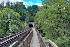 "Irrsinn in NRW": Neues Video zeigt, warum es auf der Siegstrecke hakt
