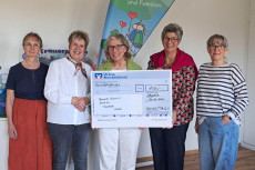 "BenefitZ" spendet 1.500 Euro f�r trauernde Kinder in Neuwied