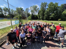 Almersbach: �Special Olympics� hilft beim Stocksport-Schnuppertag der Lebenshilfe