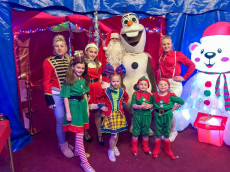 Weihnachtscircus gastiert in Mudersbach