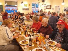 D�ppekooche-Essen der Vereinigung Heddesdorfer B�rger war ein voller Erfolg