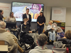 Selbstst�ndigkeit durch Assistenzhunde: Einblick in die Arbeit von VITA e.V. in Neuwied