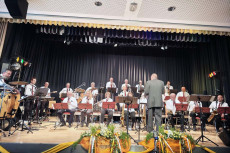 Westerwaldorchester Oberlahr feierte in Horhausen 105-j�hriges Jubil�um 