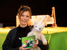 "Pr�ventionstheater PFOTEN WEG! im Westerwald: Ein starkes Zeichen gegen Gewalt"