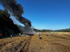 Mhdrescher-Brand bei Herschbach: Feuerwehreinsatz verhindert Schlimmeres