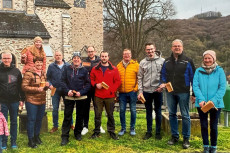 Traditionelles Raspeln in Waldbreitbach: Aufruf an neue Mitstreiter