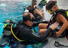 DUC Neuwied l�dt ein: Schnuppertauchen in der Deichwelle