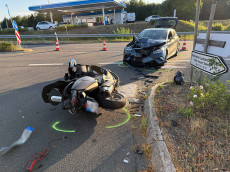 Eilmeldung: Schwerer Verkehrsunfall in Elkenroth: Mehrere Fahrzeuge beteiligt