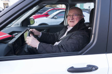 Ehrenamtliche Fahrer bringen VG Dierdorf in Bewegung: Start des B�rgerbusses