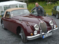 Oldtimer-Wochenende im Westerwald: Ahr Rotwein Klassik und "Oldtimer im Park" in Enspel
