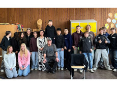 Ehemaliger Alkoholabhngiger spricht an der Carmen-Sylva-Schule ber seine Erfahrungen