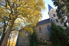 Vielf�ltiges Jahresprogramm in Kirburg: �Quelle(n) des Lebens� als Leitmotiv