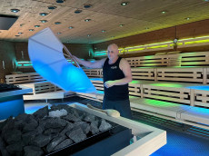 Neue Erlebnissauna in der Deichwelle verbindet Aufgusskultur und moderne Eventtechnik