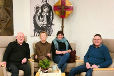 Krippenwanderweg bringt 500 Euro f�r Hospiz Kloster Bruche