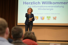Gro�er Andrang bei Informationsveranstaltung zur Windenergie in Wirges