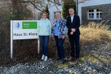 Haus St. Klara in Friesenhagen begr��t neue Heimleitung