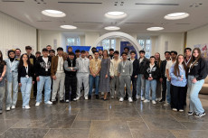 Jugendliche aus Betzdorf und Altenkirchen besuchen Landtag in Mainz