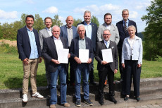 Ehrennadel des Landes f�r drei engagierte B�rger aus dem Westerwaldkreis