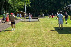 20 Teams k�mpfen beim Freizeit-Boule-Turnier in Brachbach um den Sieg