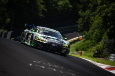Roland Froese feiert Klassensieg auf der N�rburgring-Nordschleife