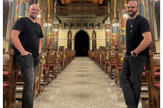 Orgel trifft E-Gitarre: Konzert in der Kirche St. Michael