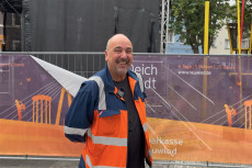 Vier Tonnen M�ll: Servicebetriebe sichern das Deichstadtfest ab