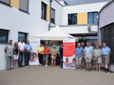 Zukunftsspaziergang in H�hn: Harald Orthey besucht Heinrich-Haus