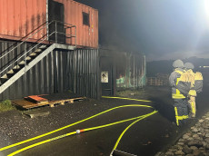 Feuerwehr Montabaur: Realit�tsnahes Atemschutztraining in Feststoffanlage