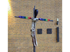 Heilig Kreuz feiert Patronatsfest im Gedenken an Pfarrer Scheinost