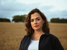 Neuwied: UK-Folk-Star Katherine Priddy gastiert im Schloss Engers