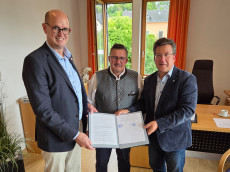 Glasfaserausbau: Linz am Rhein und Bad H�nningen b�ndeln Fachpersonal