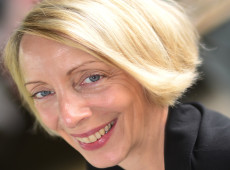 Premierenlesung in Montabaur: Sonja Roos pr�sentiert neuen Roman