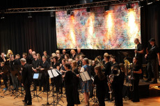 Musikalische Vielfalt in Montabaur: "Windst�rke 10" begeistert mit Bl�serkl�ngen