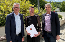 Katrin Quast offiziell zur Schulleiterin der Grundschule Etzbach ernannt