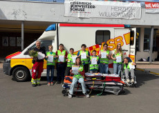 Erste Junior-Sanit�ter an der Friedrich Schweitzer Schule Westerburg ausgebildet