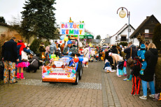 Gr��ter Bollerwagenumzug in Rheinland-Pfalz fand in Marienrachdorf statt