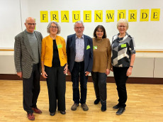 25 Jahre Frauenw�rde in Neuwied: Ein Fest der Begegnung