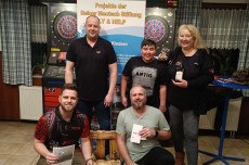 Dartturnier in Kroppach: Spendenaktion f�r Fly & Help