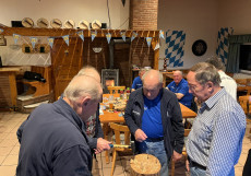 Oktoberfest der Alten Herren: "Kein Aua"-Gymnastikgruppe im Wettkampffieber