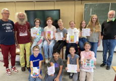 Wissener Schler gestalten Banderolen fr faire Schokolade