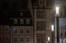 Milder Start in den Stra�enkarneval - Regenschirm nicht vergessen