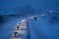 Wintereinbruch sorgt f�r Chaos im Nahverkehr in Rheinland-Pfalz