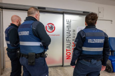 Gewalt und Stress in Notaufnahmen: Psychologische Hilfe f�r Pflegekr�fte in Rheinland-Pfalz