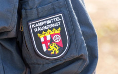 Weltkriegsbombe in Koblenz: Entsch�rfung auf Baggerschiff geplant