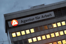 Leichter R�ckgang der Arbeitslosigkeit in Rheinland-Pfalz - Keine Entspannung in Sicht
