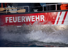 Gro�angelegte Suche nach vermissten Personen im Rhein bei Koblenz